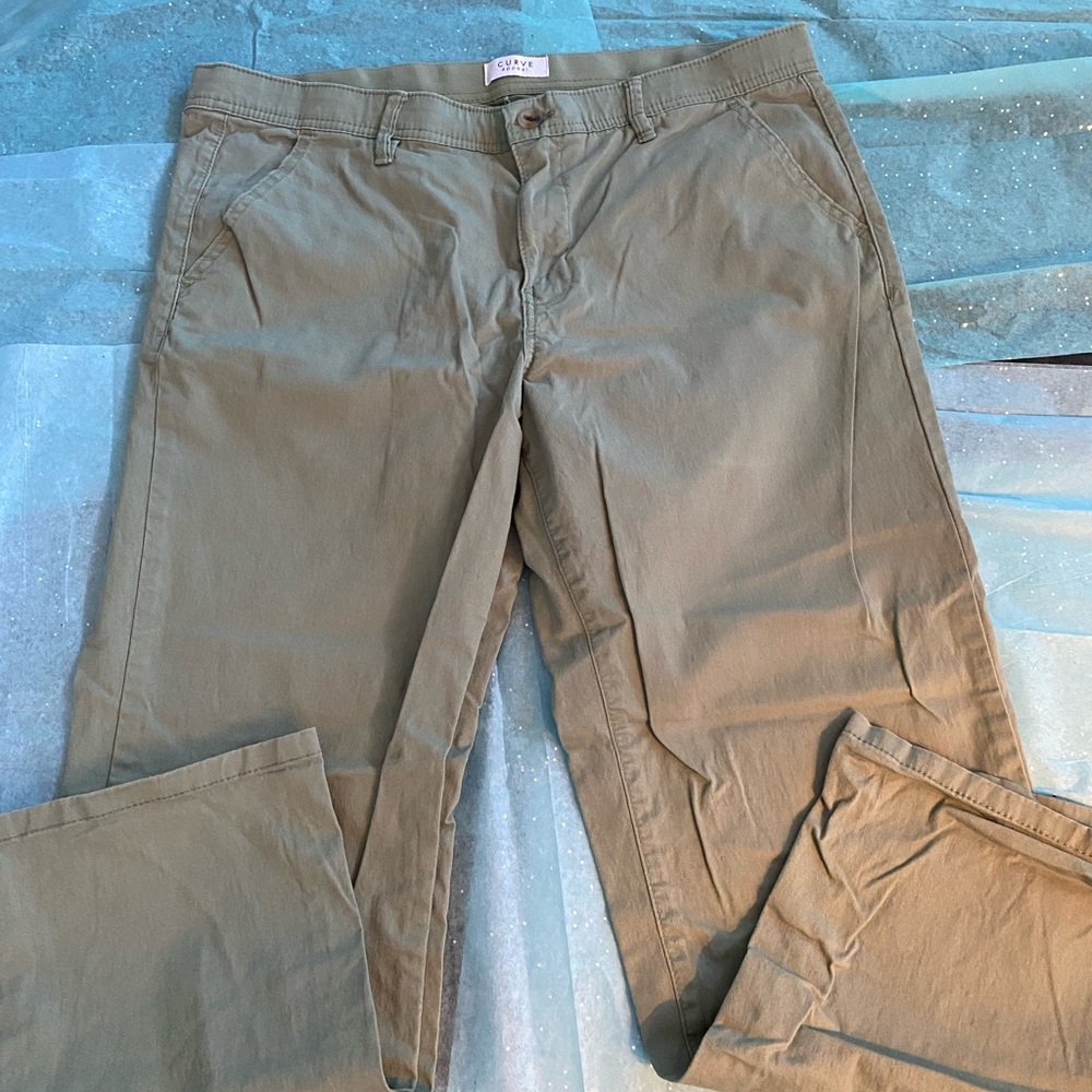 Cropped Women's Chino Jeans in Olive